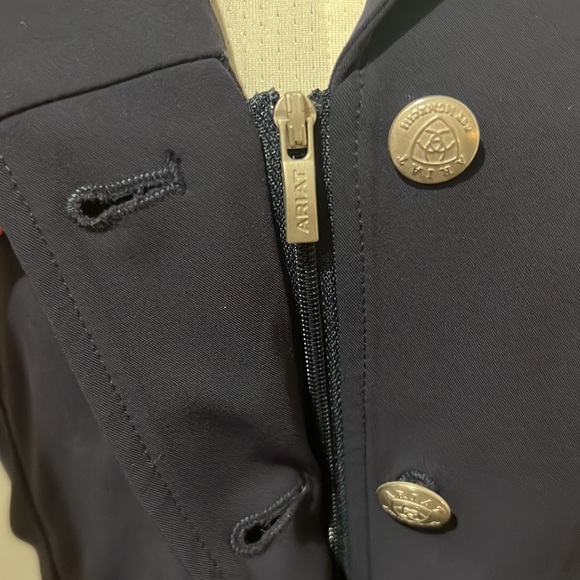 Ariat pro series size 6L navy womens riding coat. - Picture 3 of 6